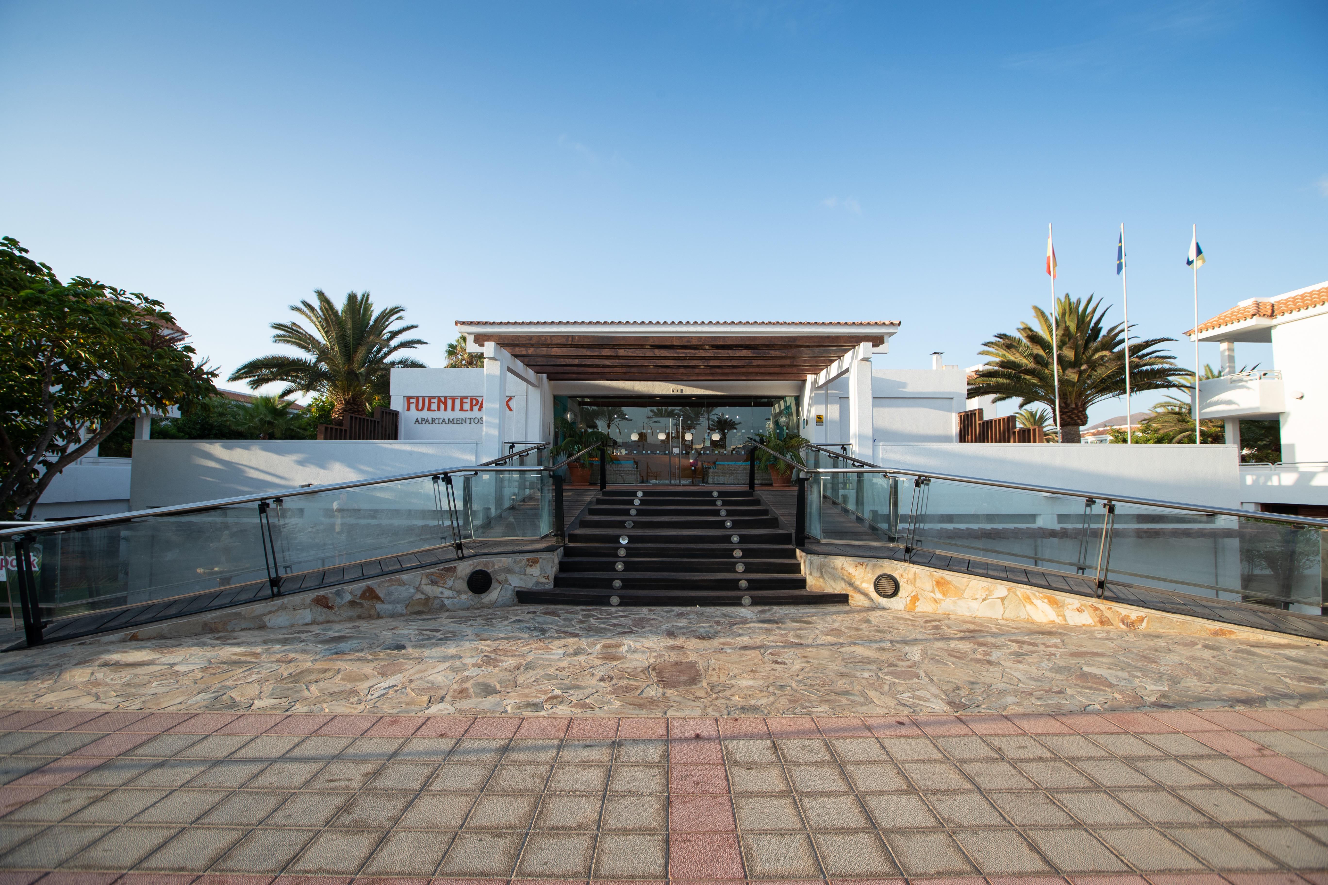 קורלחו Fuentepark Apartments מראה חיצוני תמונה
