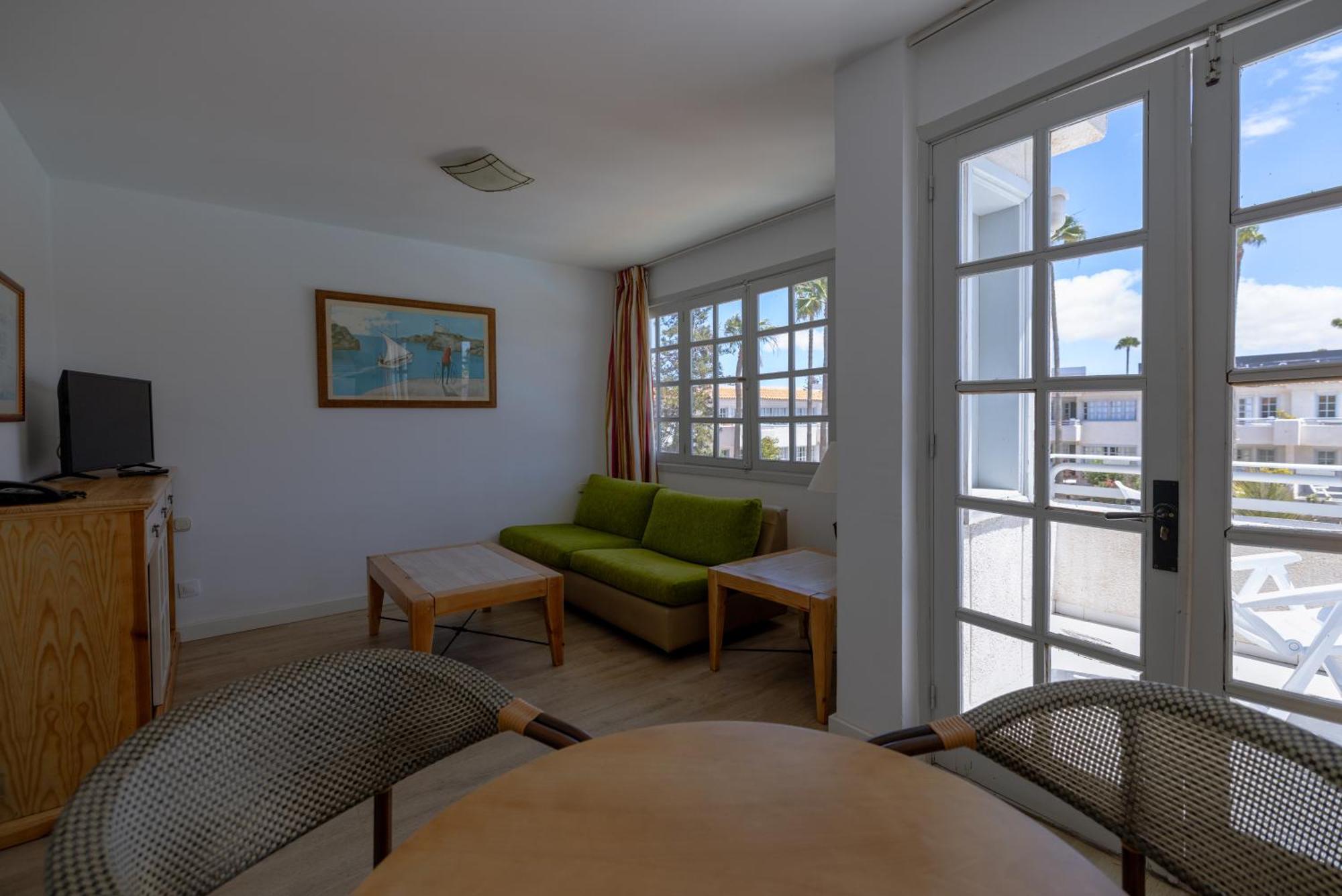 קורלחו Fuentepark Apartments מראה חיצוני תמונה