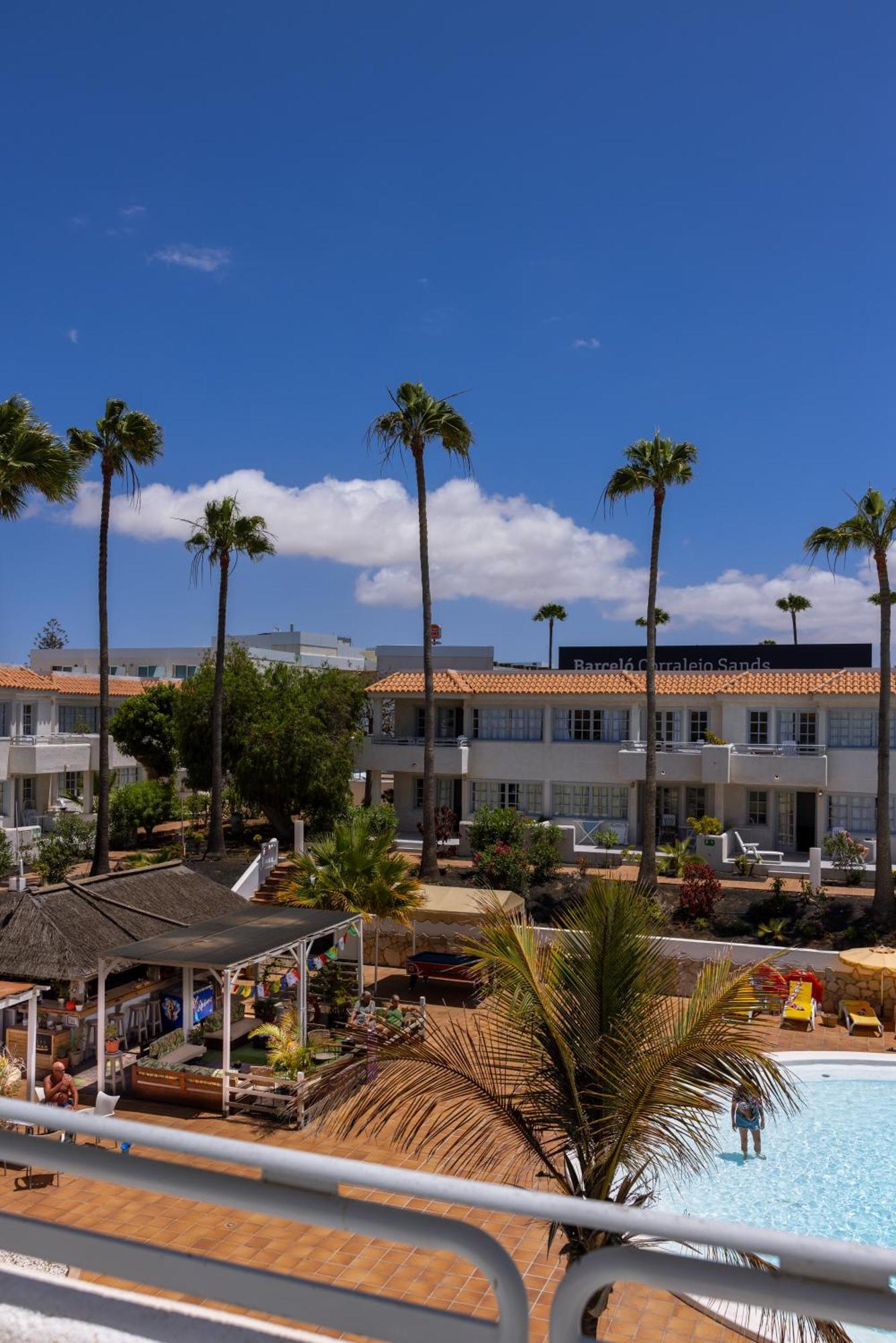 קורלחו Fuentepark Apartments מראה חיצוני תמונה